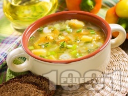 Зеленчукова супа с картофи, целина, ориз, пресен лук и карфиол - снимка на рецептата Зеленчукова супа с картофи, целина, ориз, пресен лук и карфиол - снимка на рецептата